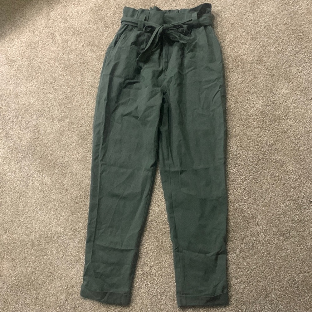 Windsor Olive Green High Rise Tie- Waist Cropped Pants